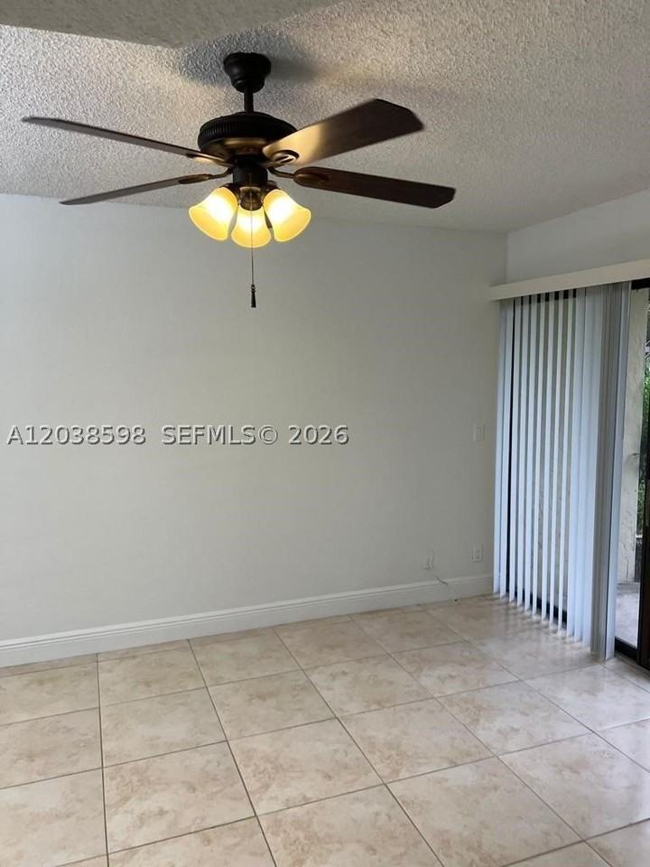 1561 Balfour Point Dr #B - Photo 7 of 22