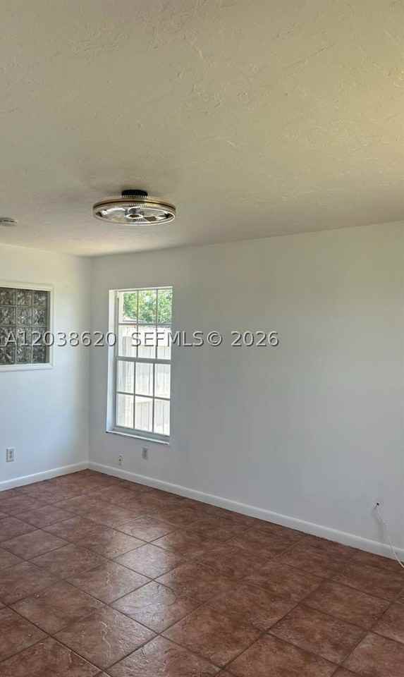 4020 Country Club Blvd #0 - Photo 7 of 11