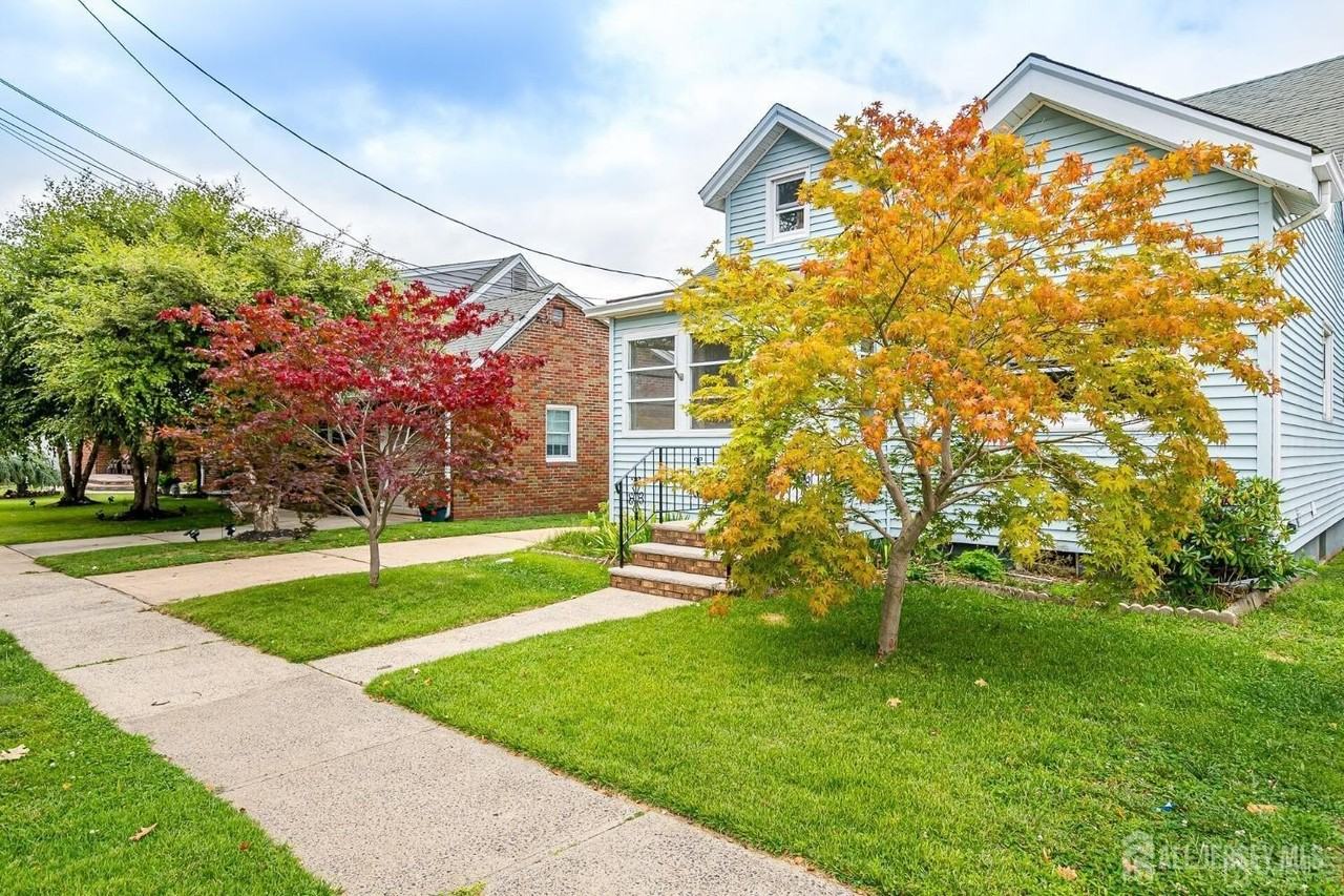 48 Johnson Pl - Photo 2 of 34