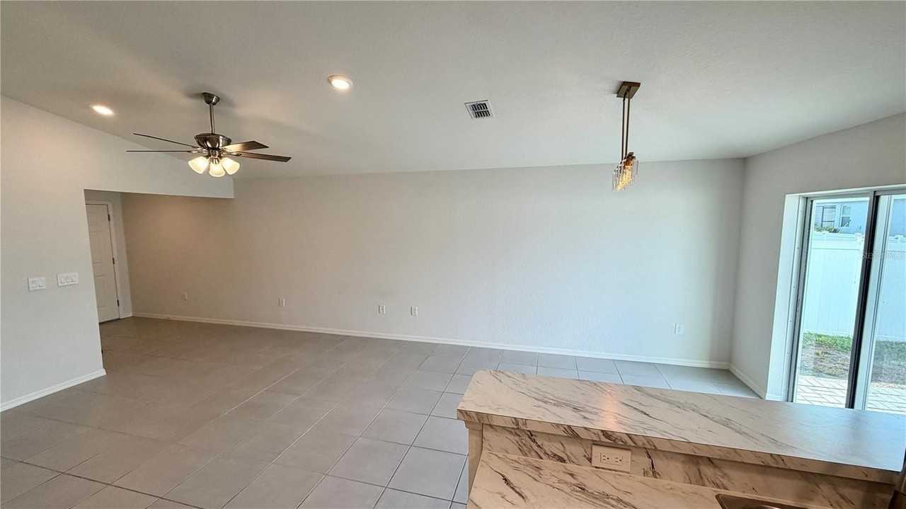 332 Cascara Ln - Photo 2 of 22