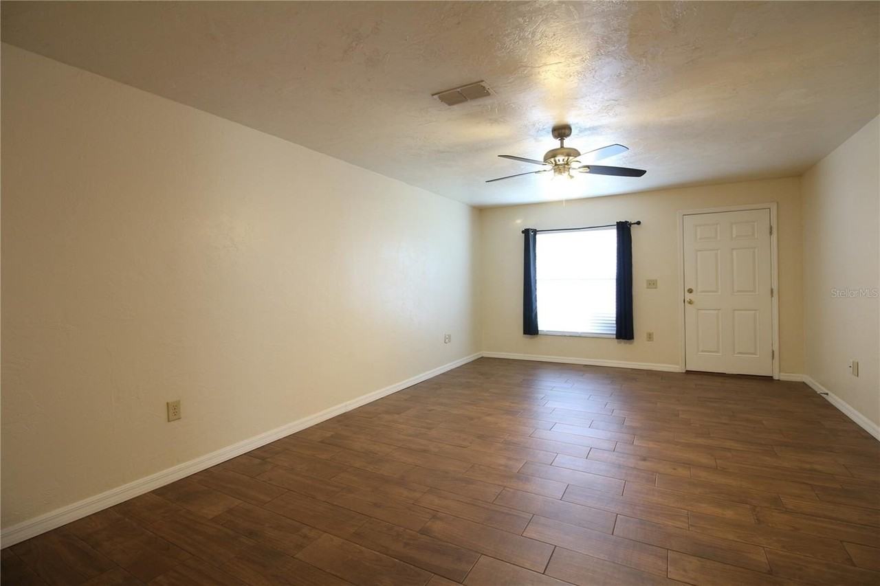 5812 Stokes Rd - Photo 4 of 19