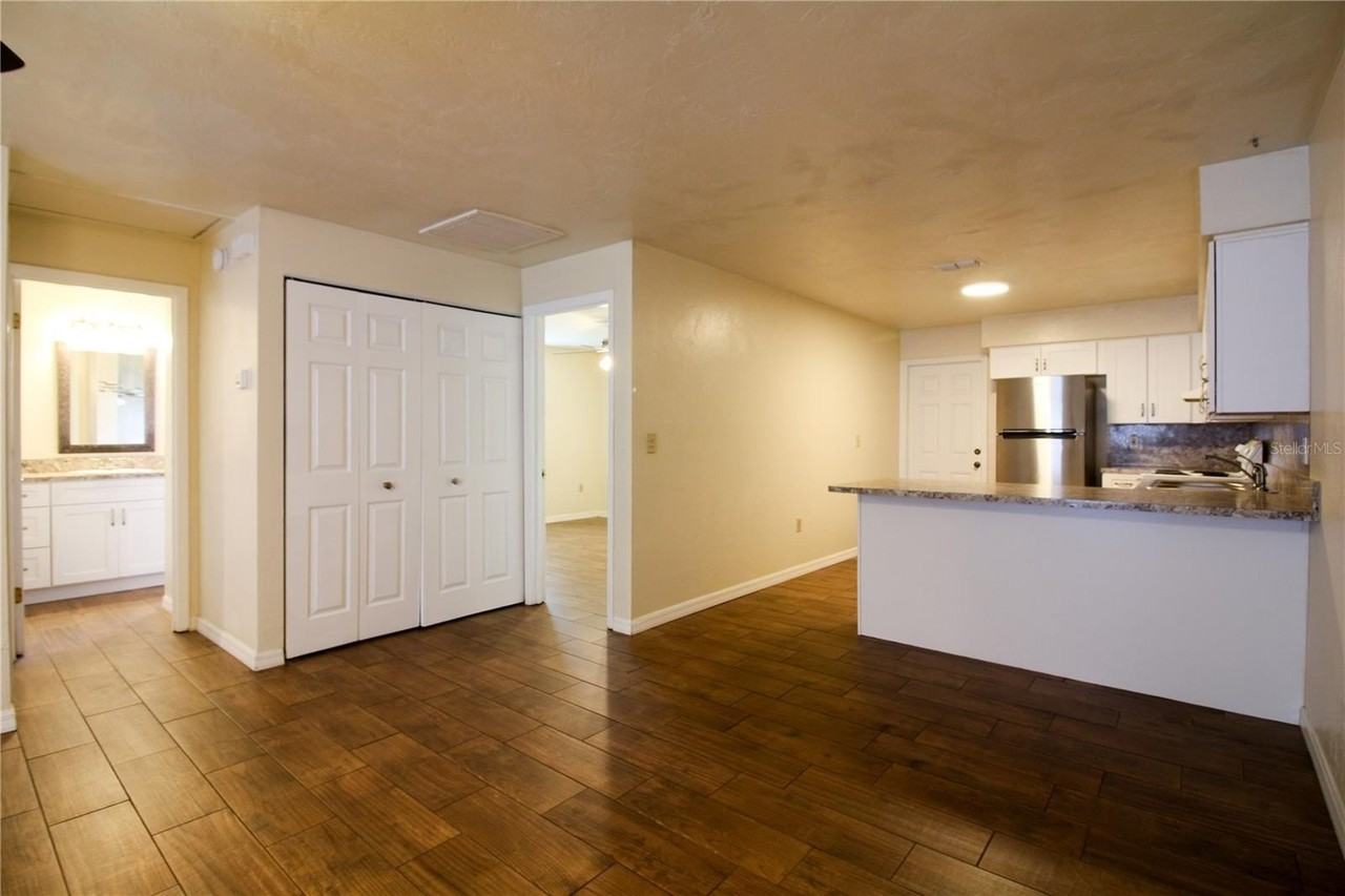 5812 Stokes Rd - Photo 6 of 19