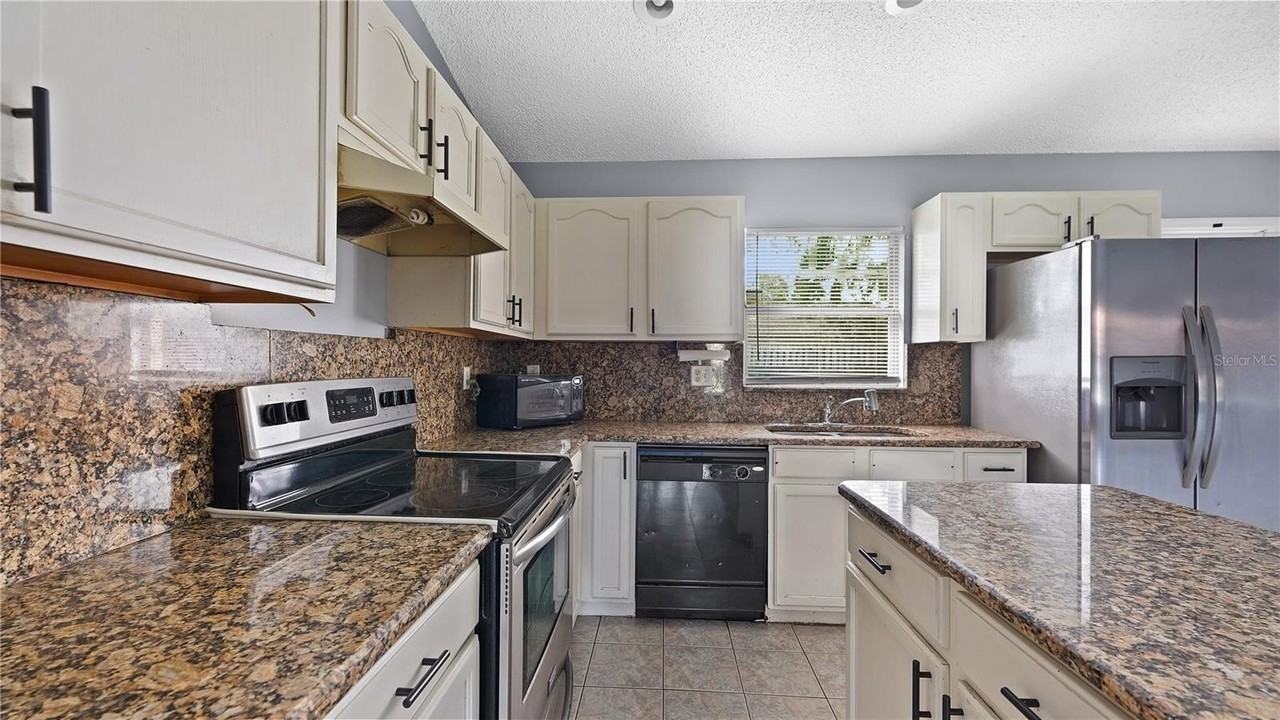 568 Kingfisher Dr - Photo 6 of 20
