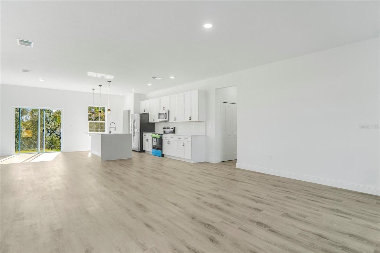 2632 Sw 162nd Street Rd - Photo 6 of 39