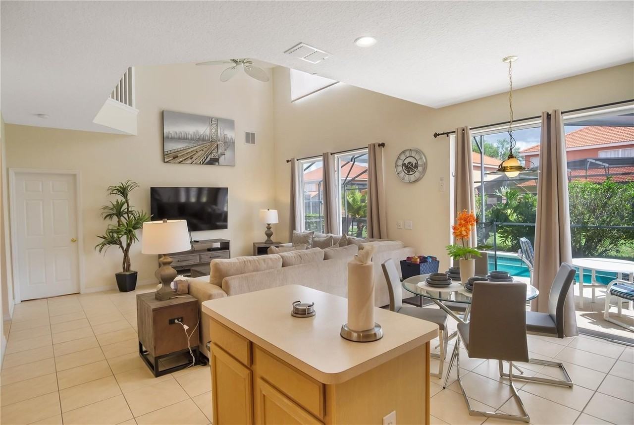 134 Sevilla Ave