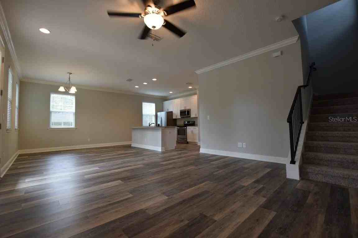 2603 E Central Blvd - Photo 6 of 11