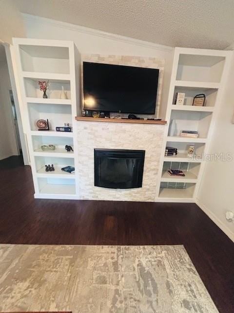 7071 Spanish Moss Ln - Photo 7 of 32