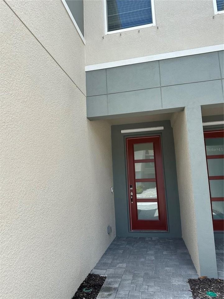 3270 Timber Crossing Ave - Photo 2 of 20