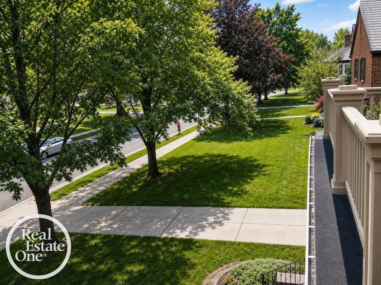 636 Neff Rd - Photo 4 of 17