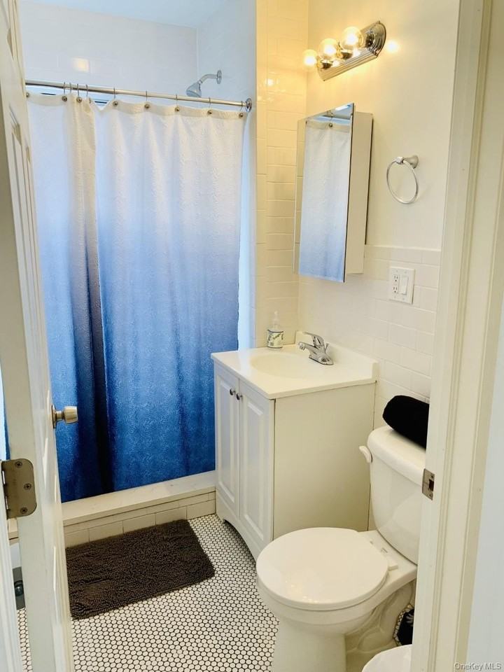2907 35th Ave #2ndFL - Photo 7 of 10