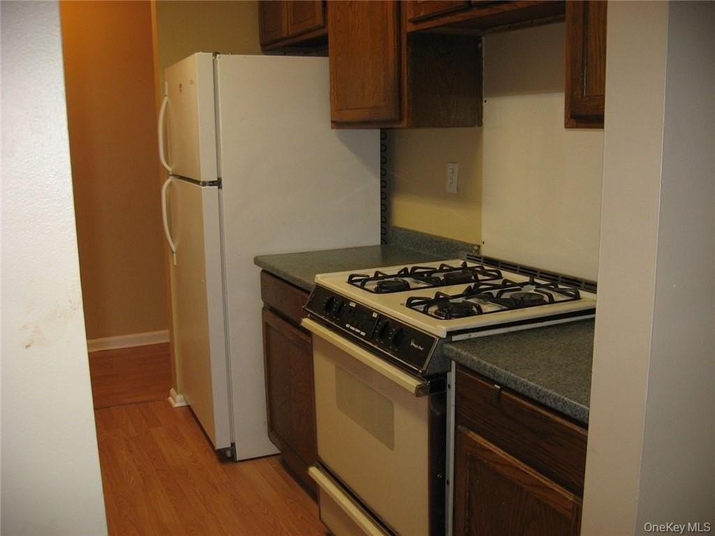 510 Kennedy Dr - Photo 6 of 7
