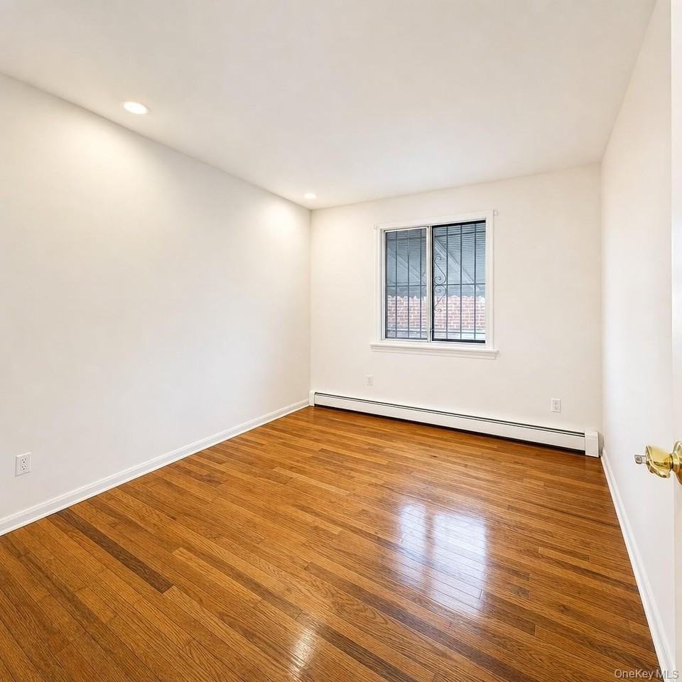 17912 145th Ave #1 - Photo 5 of 7