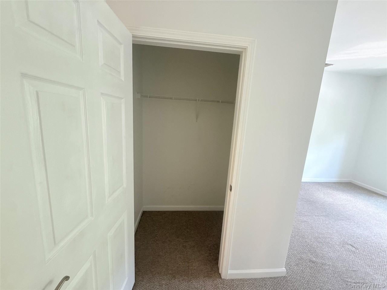 935 Tower Ridge Cir - Photo 3 of 24