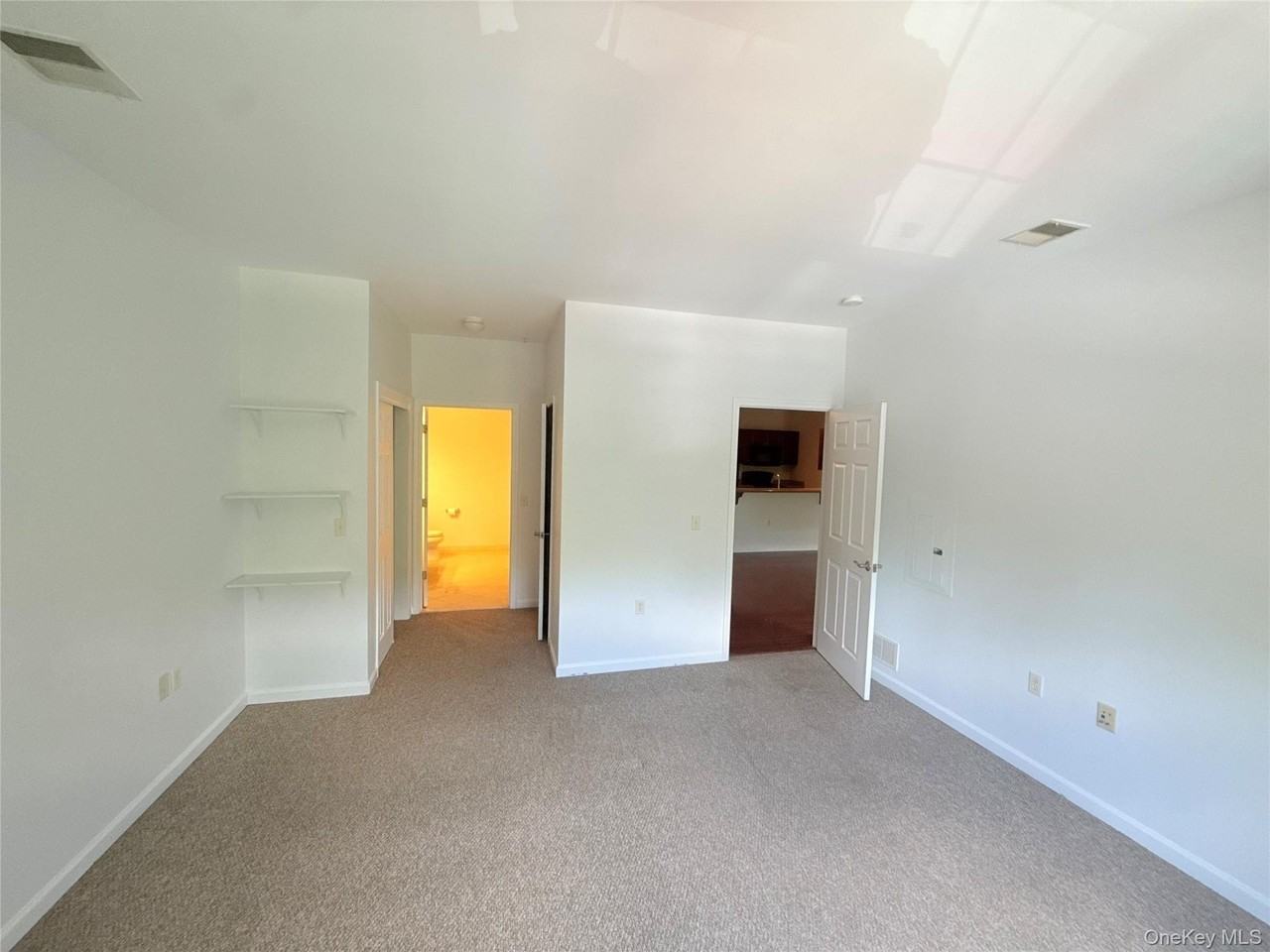 935 Tower Ridge Cir - Photo 5 of 24