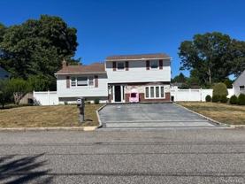 25 Nostrand Ave - Photo 1 of 1