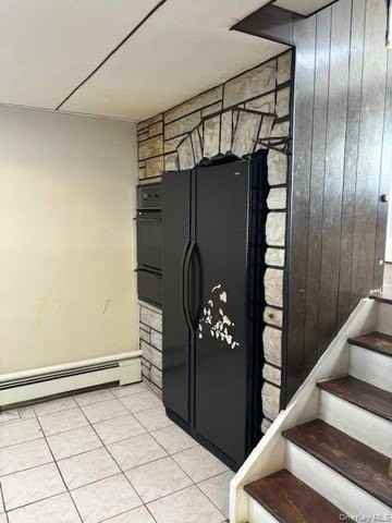 25 Nostrand Ave - Photo 4 of 12