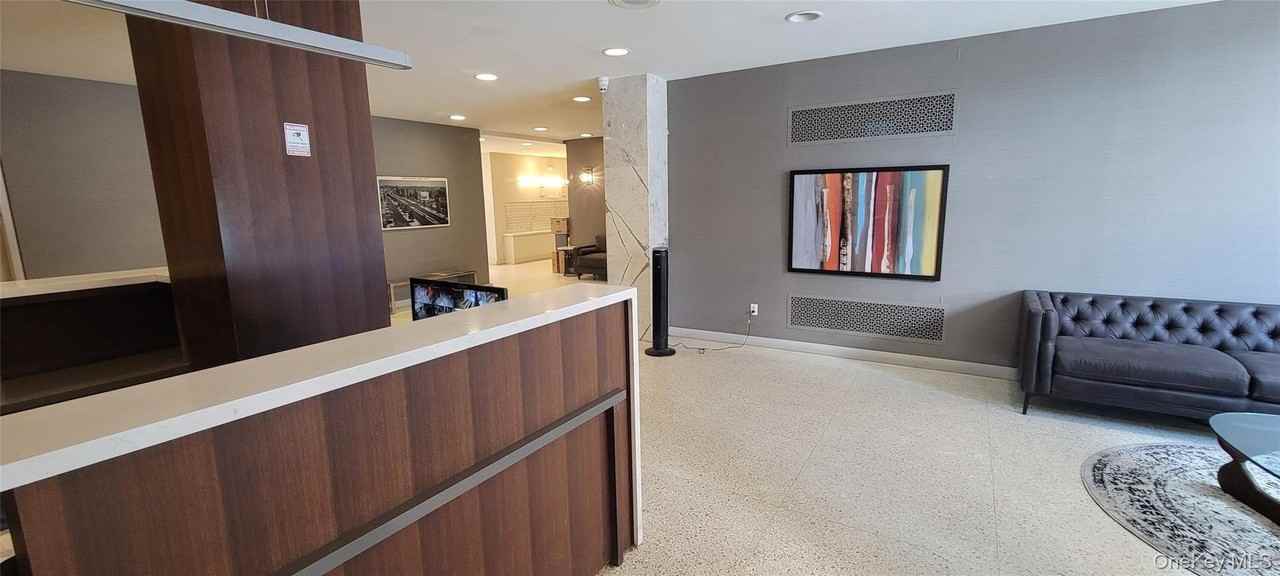 10740 Queens Blvd #11L - Photo 3 of 28