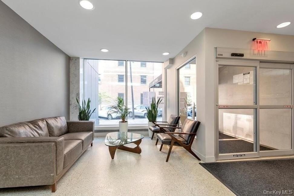 10740 Queens Blvd #11L - Photo 4 of 28
