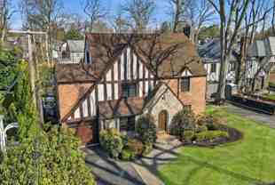 106 Thayer Rd - Photo 1 of 1