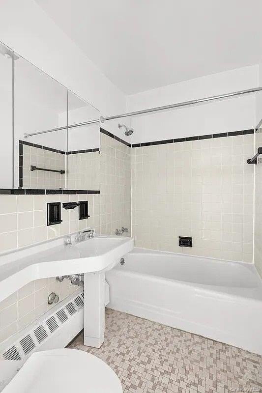 120 E 90th St #8H - Photo 5 of 5
