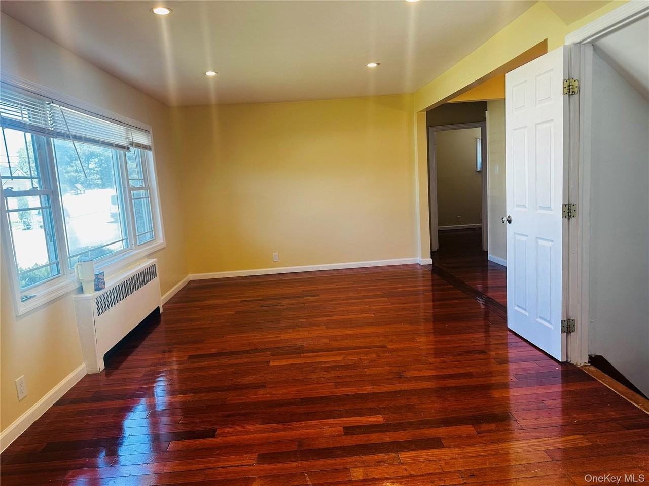 278 N 4th St - Photo 7 of 29