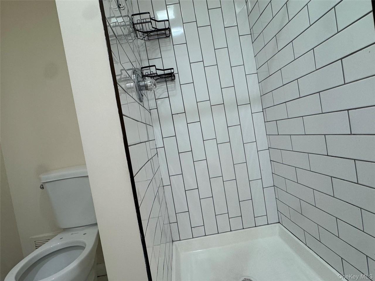 286 Main St #2 - Photo 7 of 19