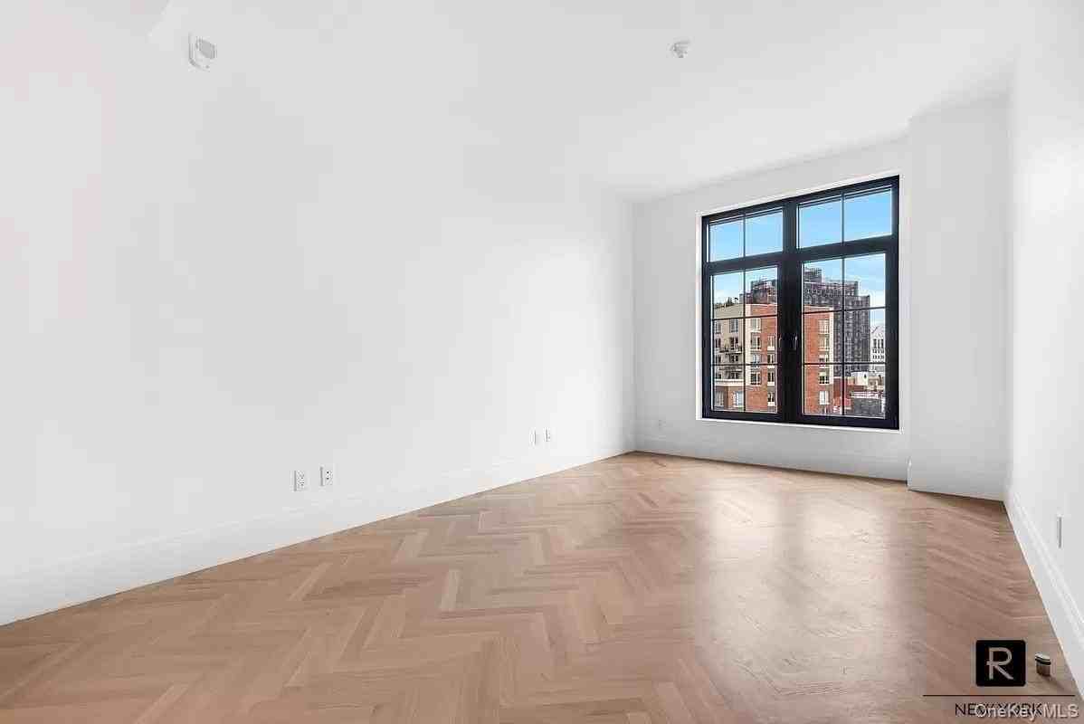 300 W 122nd St #7D - Photo 4 of 24