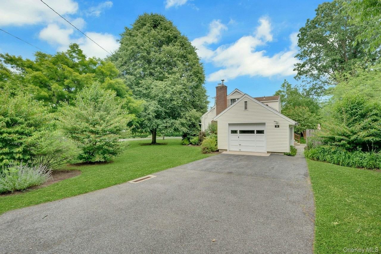 29 Old Orchard Rd - Photo 6 of 42