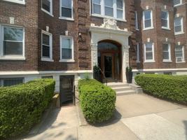 featured image of 1641 Commonwealth Ave #19