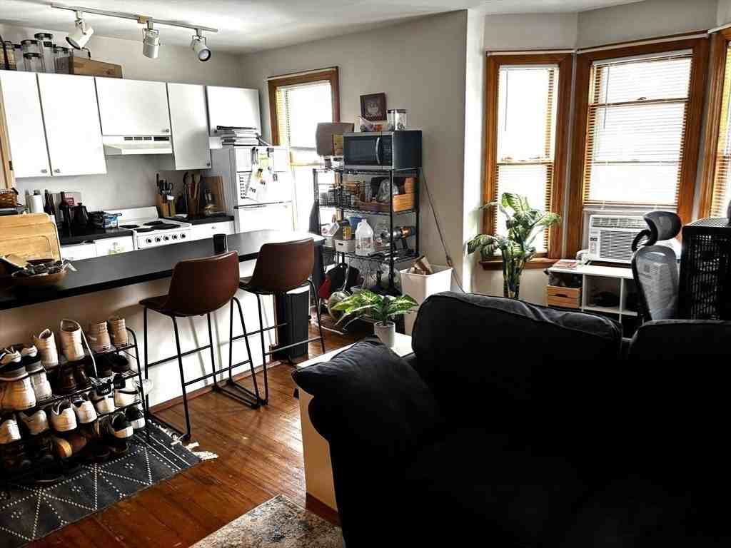 182 H St #2 - Photo 5 of 13