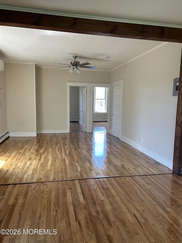511 Langford St #3S - Photo 6 of 8