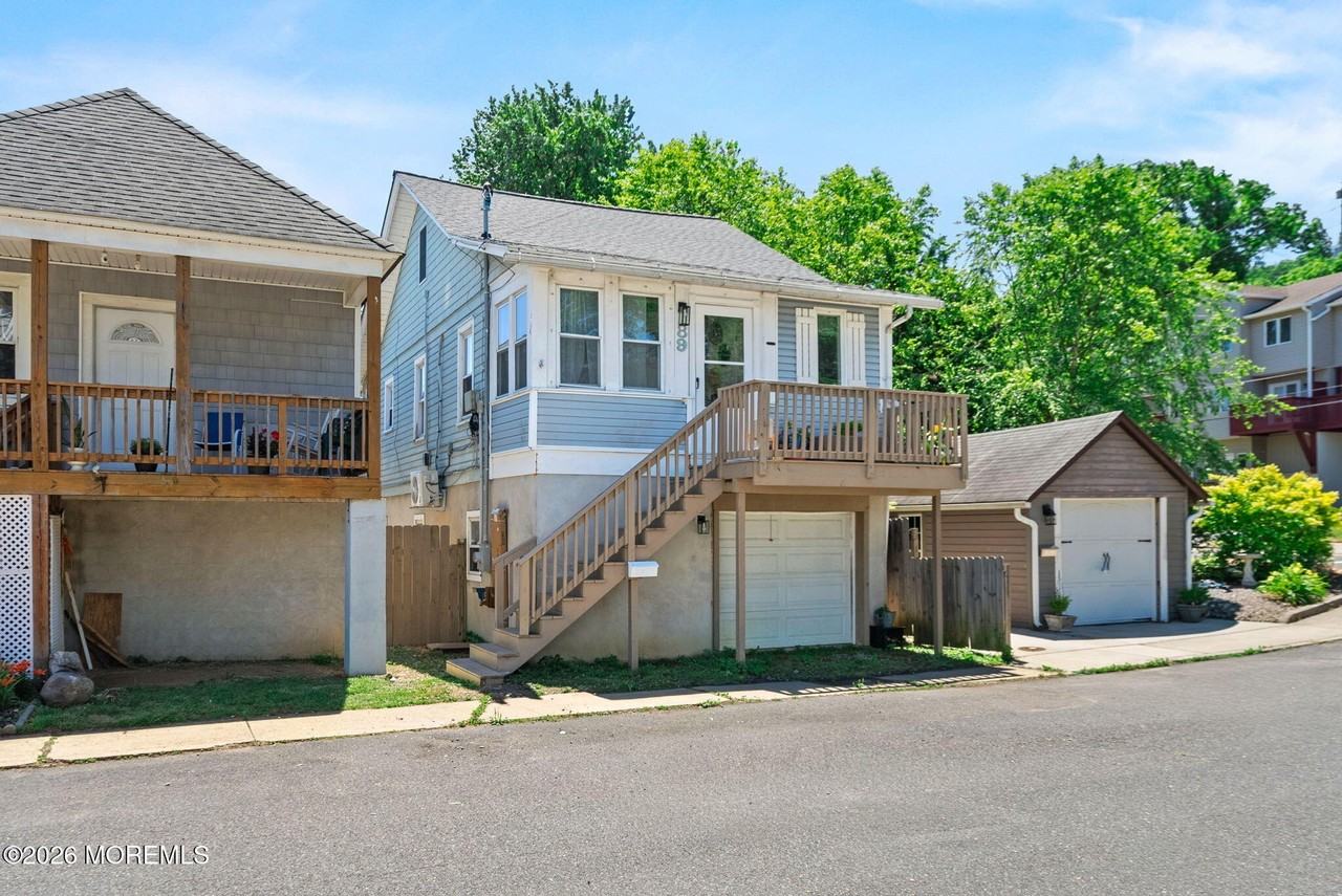 89 Washington Ave - Photo 2 of 37