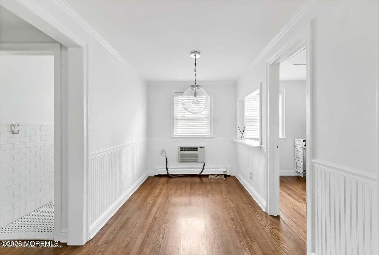 138 Manor Dr - Photo 4 of 14