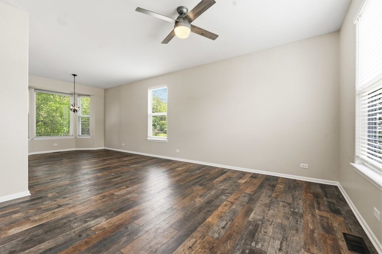 32804 Bending Creek Road - Photo 4 of 46