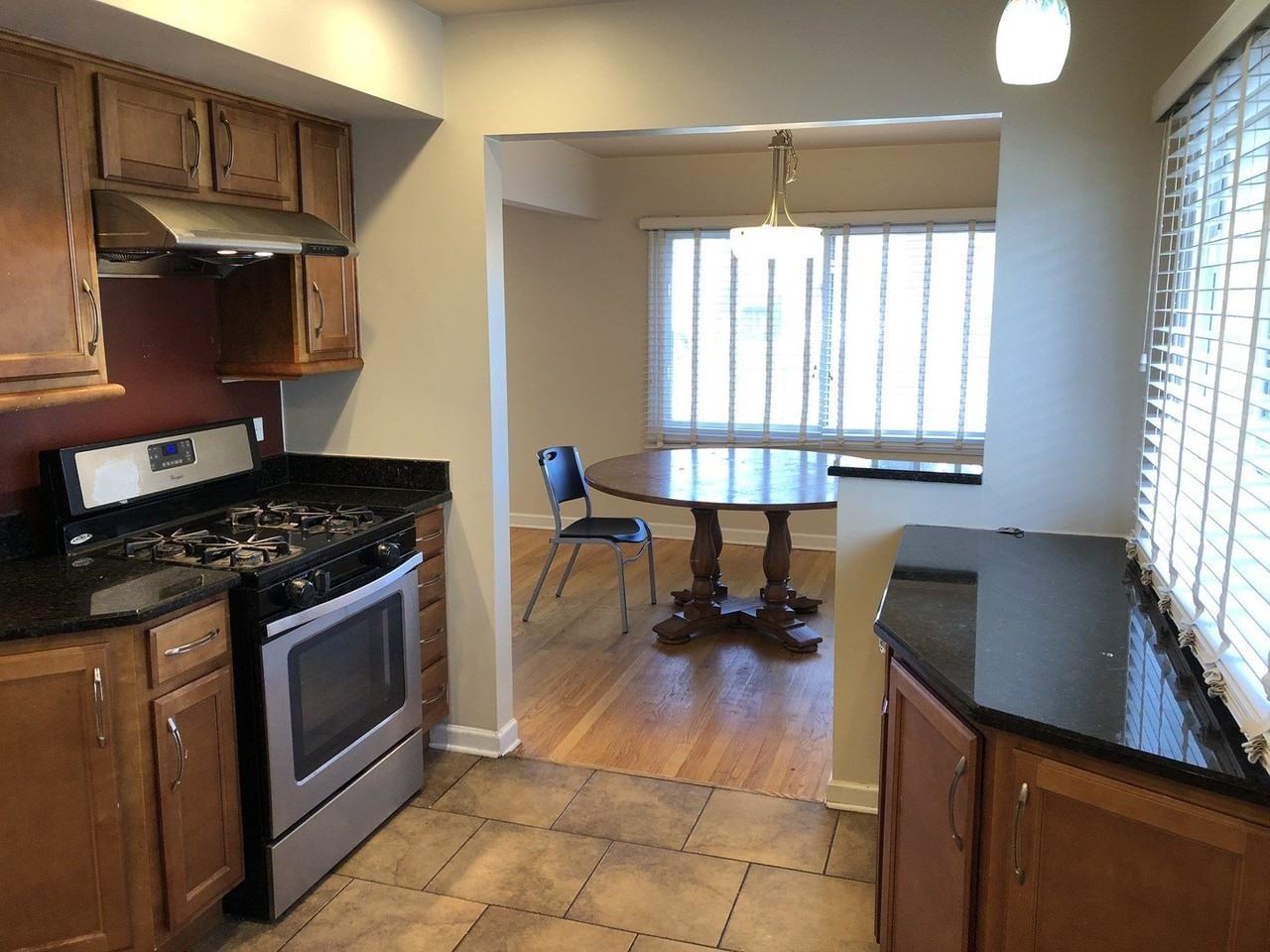 1674 Maple St - Photo 3 of 30