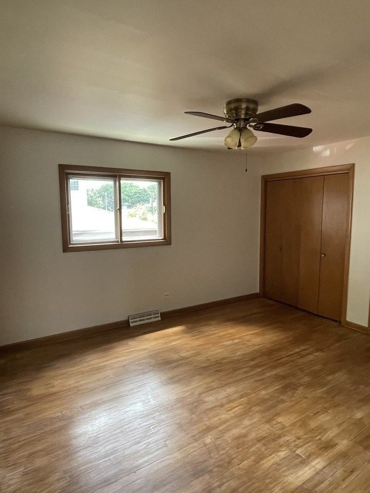 850 S Hillside Ave - Photo 7 of 15