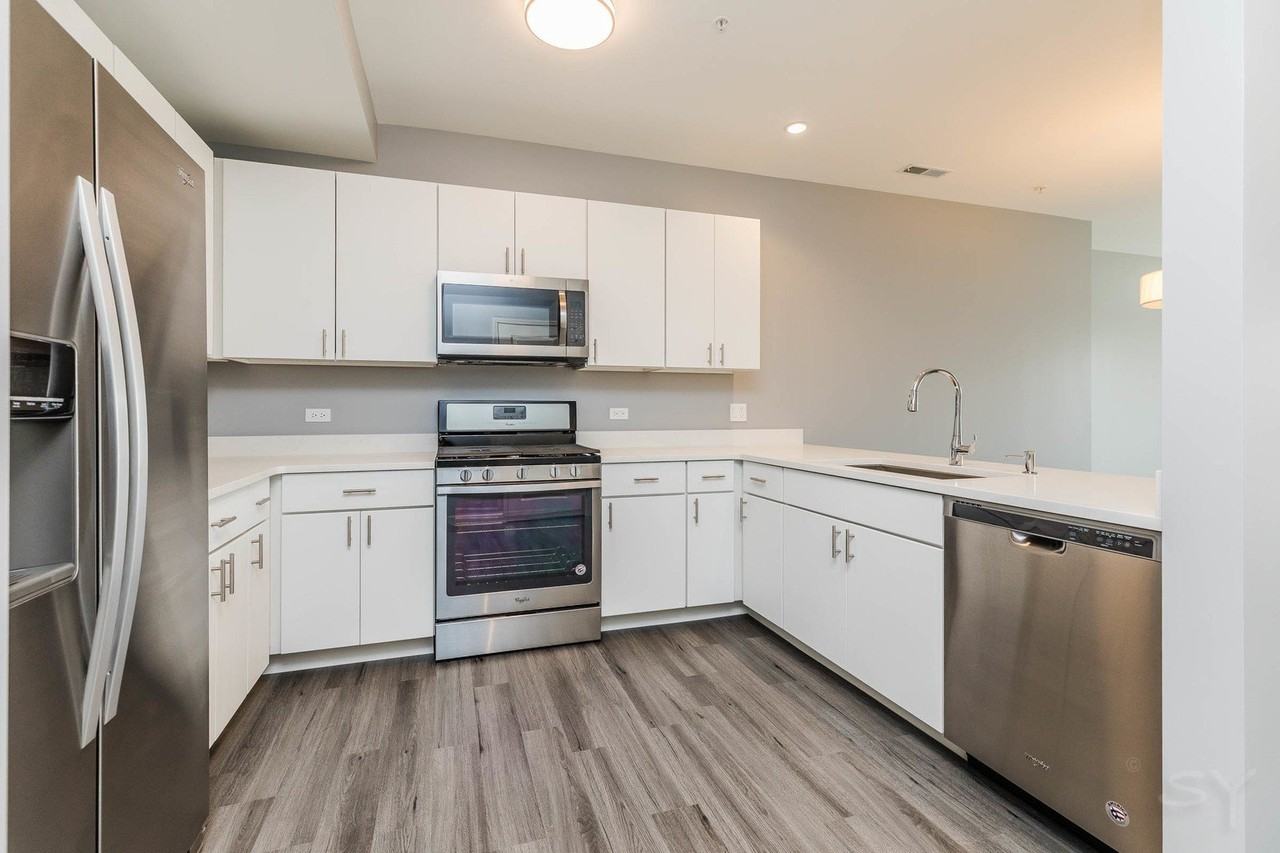 1312 Shermer Rd #201 - Photo 2 of 10