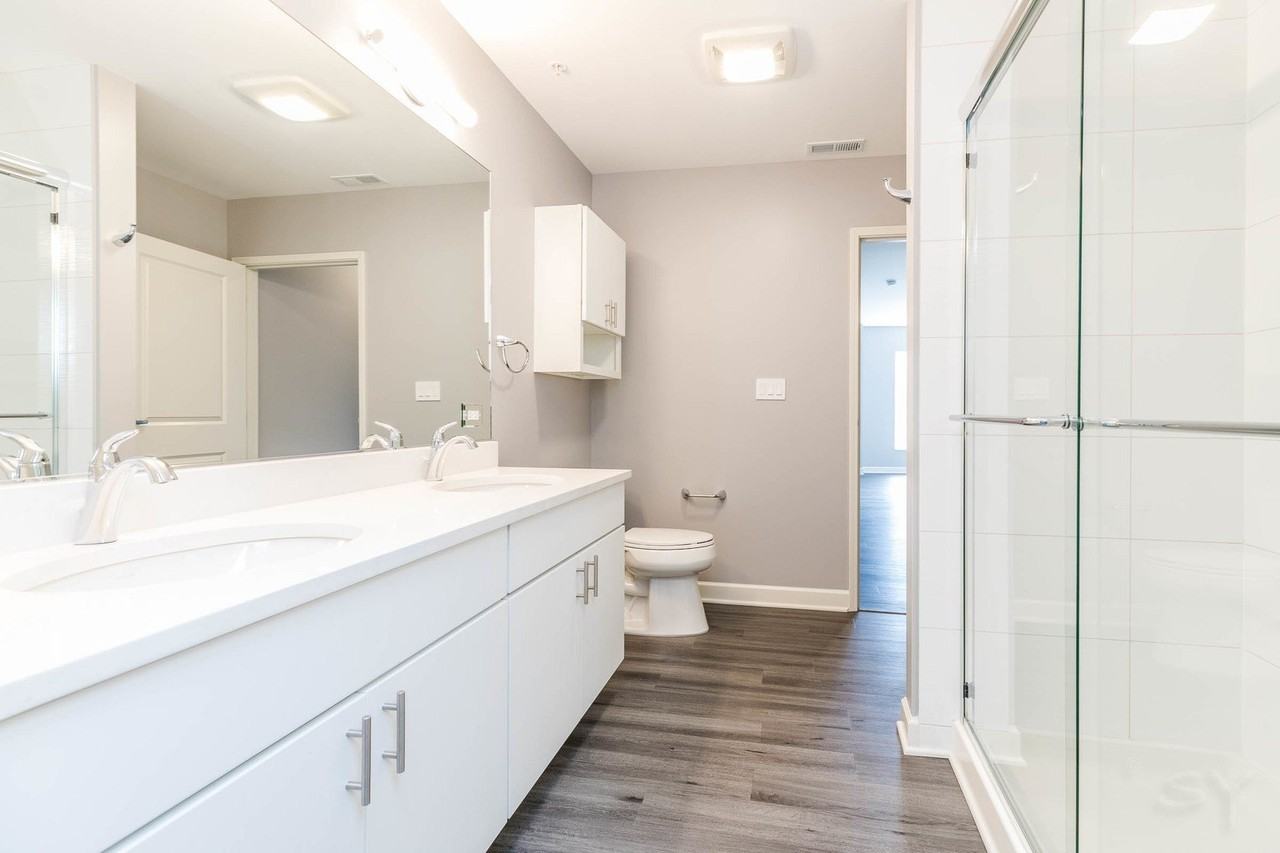 1312 Shermer Rd #201 - Photo 7 of 10