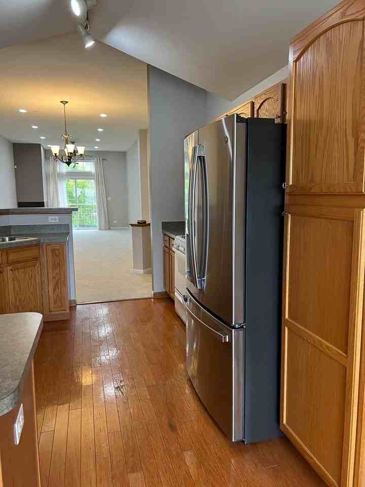 2210 Scott Ln - Photo 5 of 14