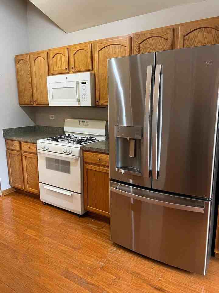 2210 Scott Ln - Photo 6 of 14