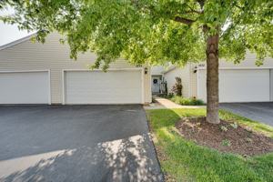 featured image of 1633 Hilton Head Dr