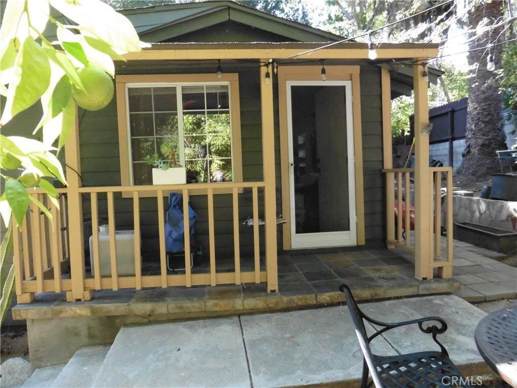 357 Auburn Ave - Photo 2 of 6