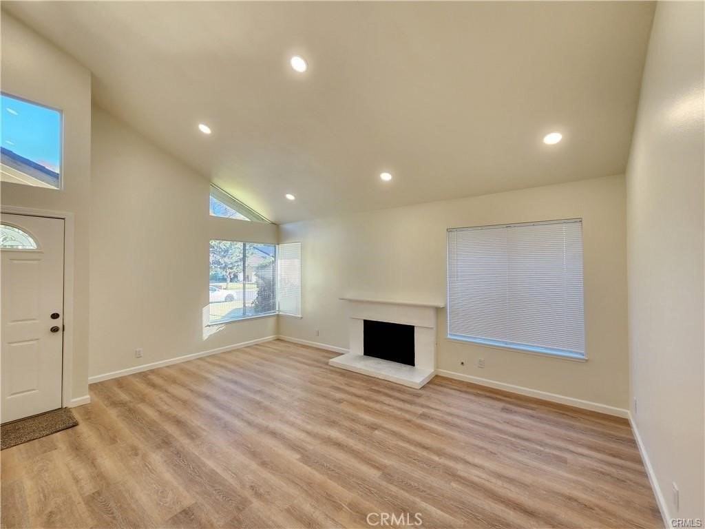 2013 S Brentwood Dr - Photo 2 of 21