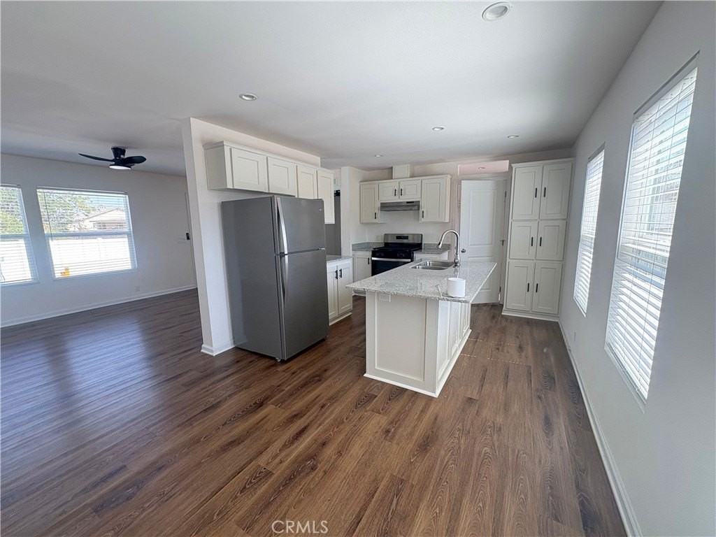 15356 Merrill Ave #3 - Photo 5 of 14