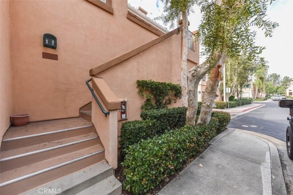 3400 Ladrillo Aisle - Photo 3 of 35