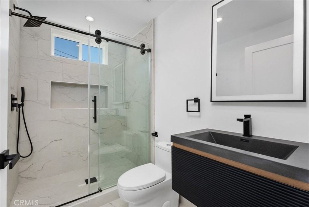 1325 W Ash B #B - Photo 7 of 15