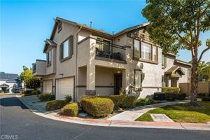 featured image of 3441 E Berkshire Ct