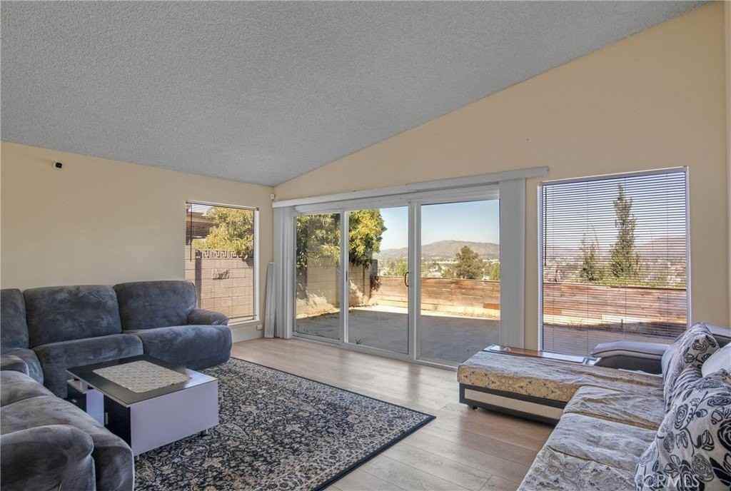 12647 Terra Bella St - Photo 7 of 40