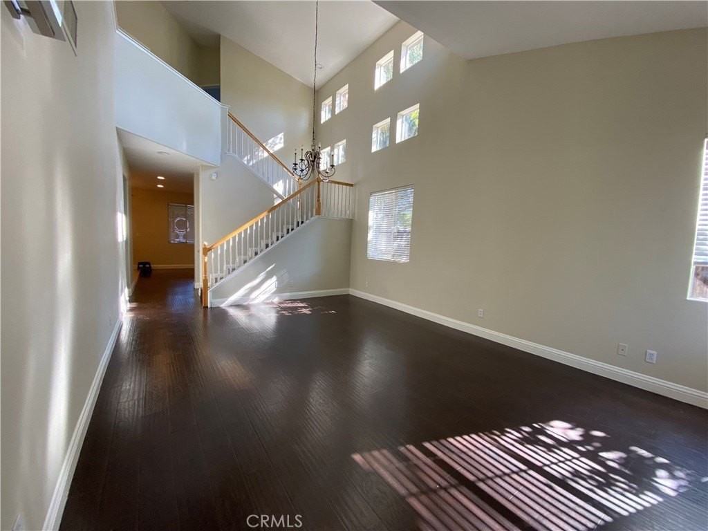 8210 Quakertown Ave - Photo 3 of 25
