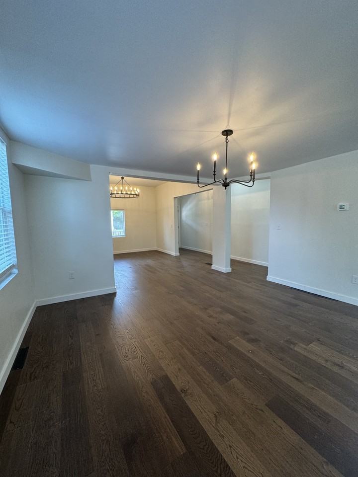 510 Winfield St #1 - Photo 7 of 48